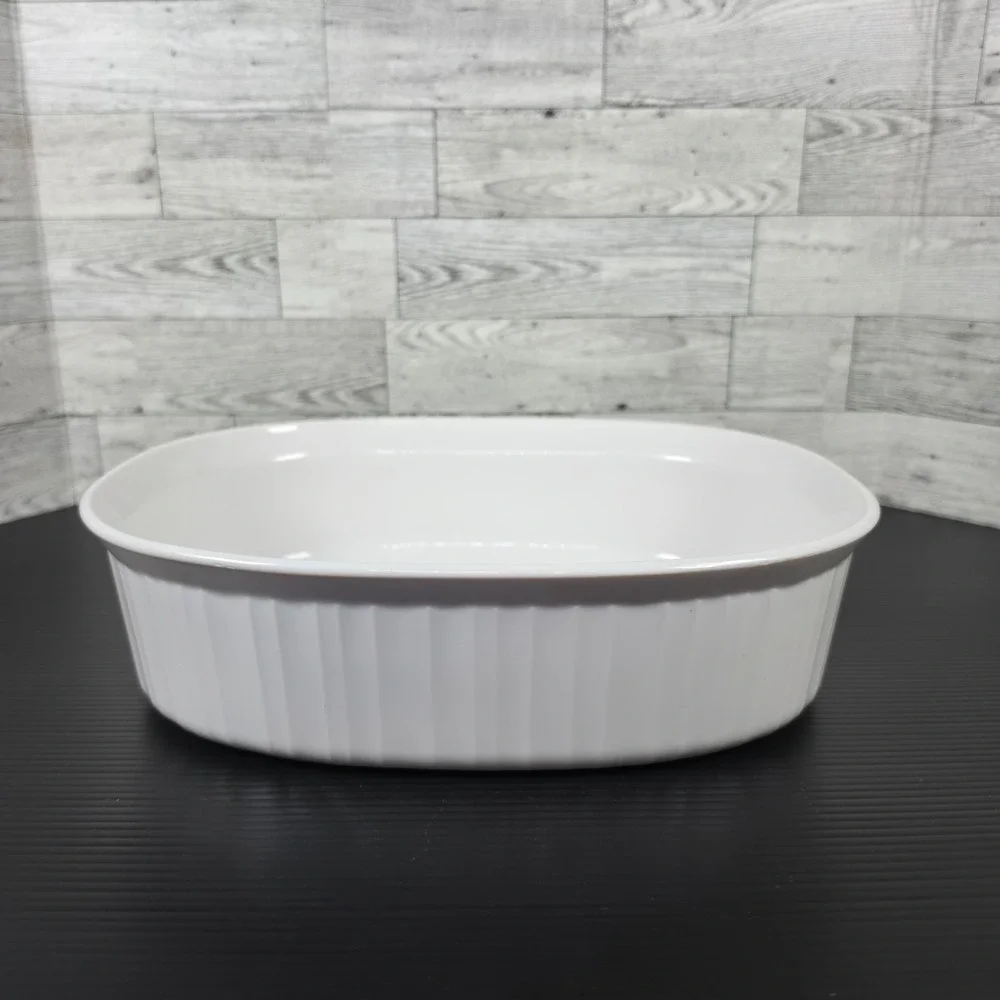 Corning Ware F-2-B‎ 2.8 Liter Oval Casserole Dish No Lid Made in USA